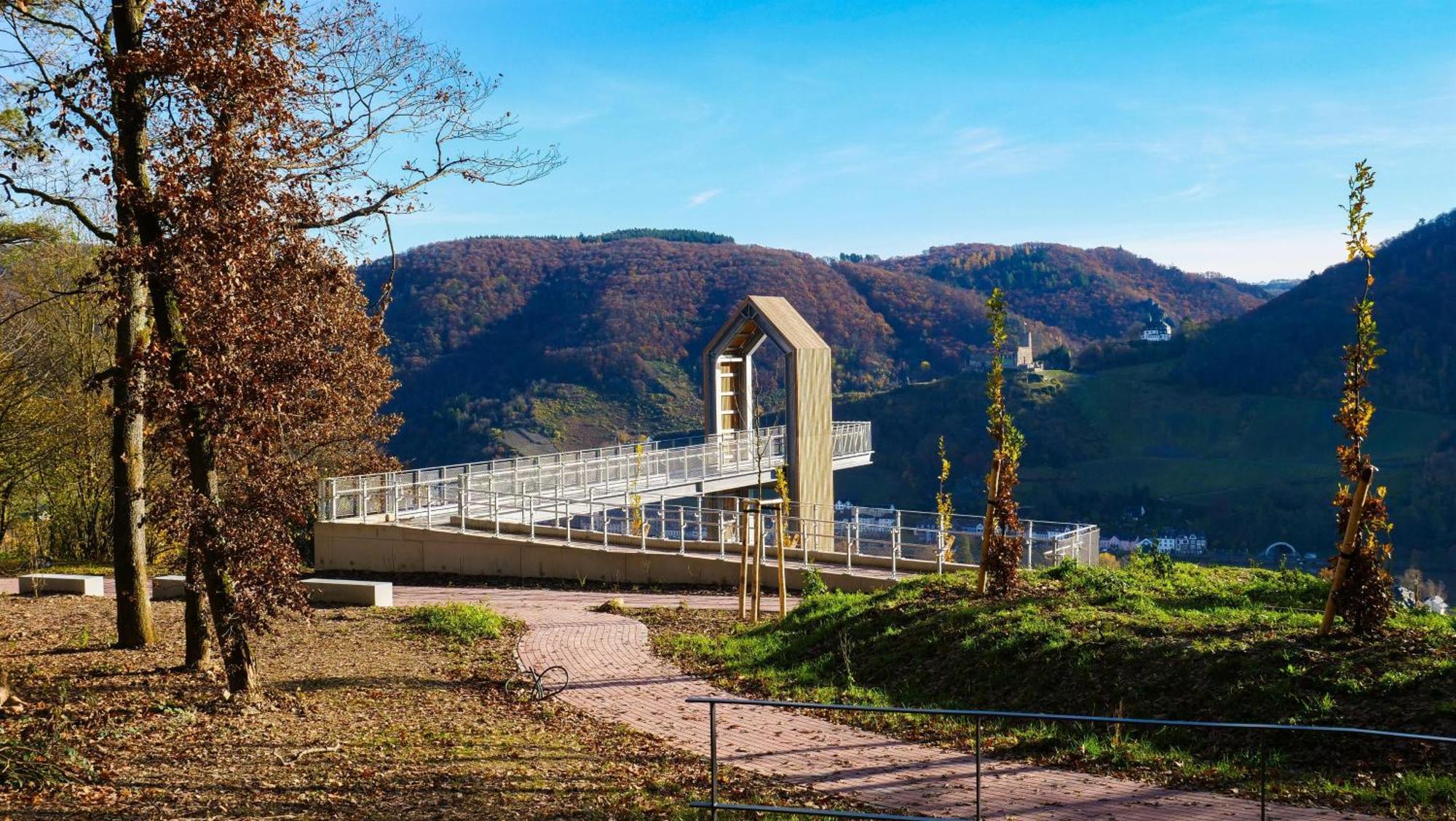 Wein- Und Gaestehaus Genetsch Lieser Bagian luar foto